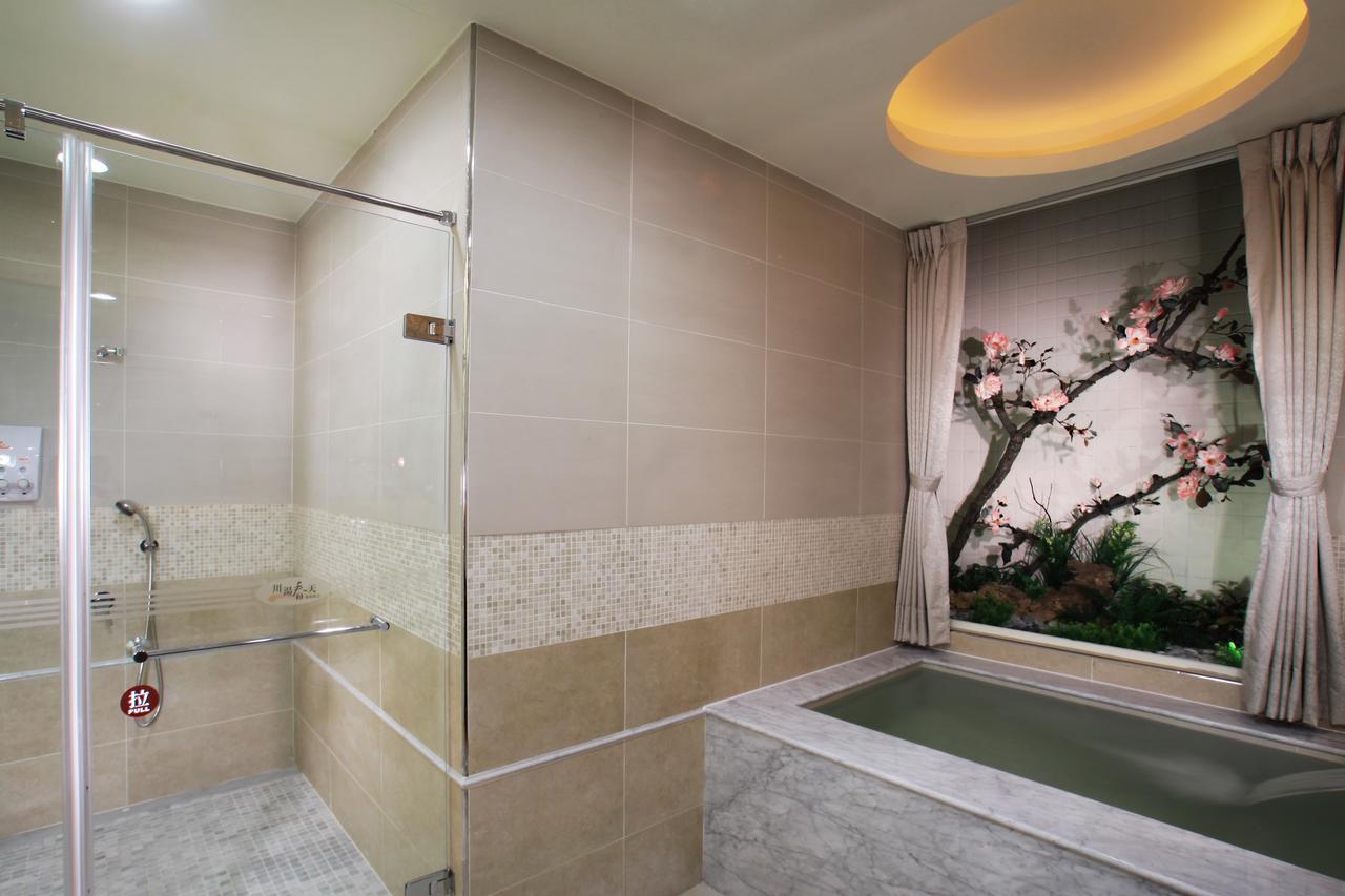 Chuang-Tang Spring Spa Hotel - Deyang Jiaoxi Zewnętrze zdjęcie