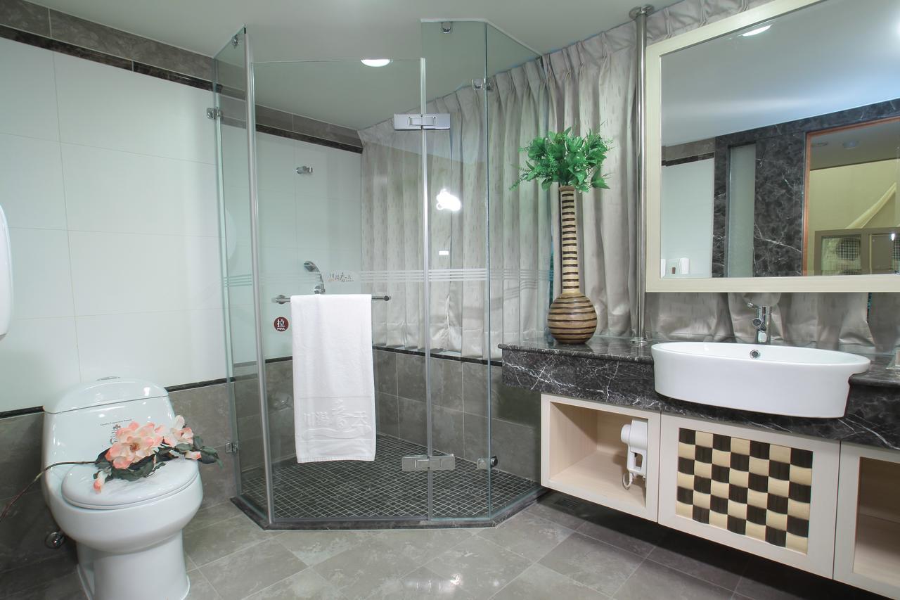 Chuang-Tang Spring Spa Hotel - Deyang Jiaoxi Zewnętrze zdjęcie
