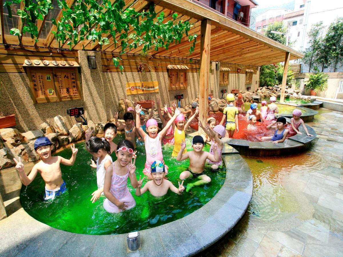 Chuang-Tang Spring Spa Hotel - Deyang Jiaoxi Zewnętrze zdjęcie